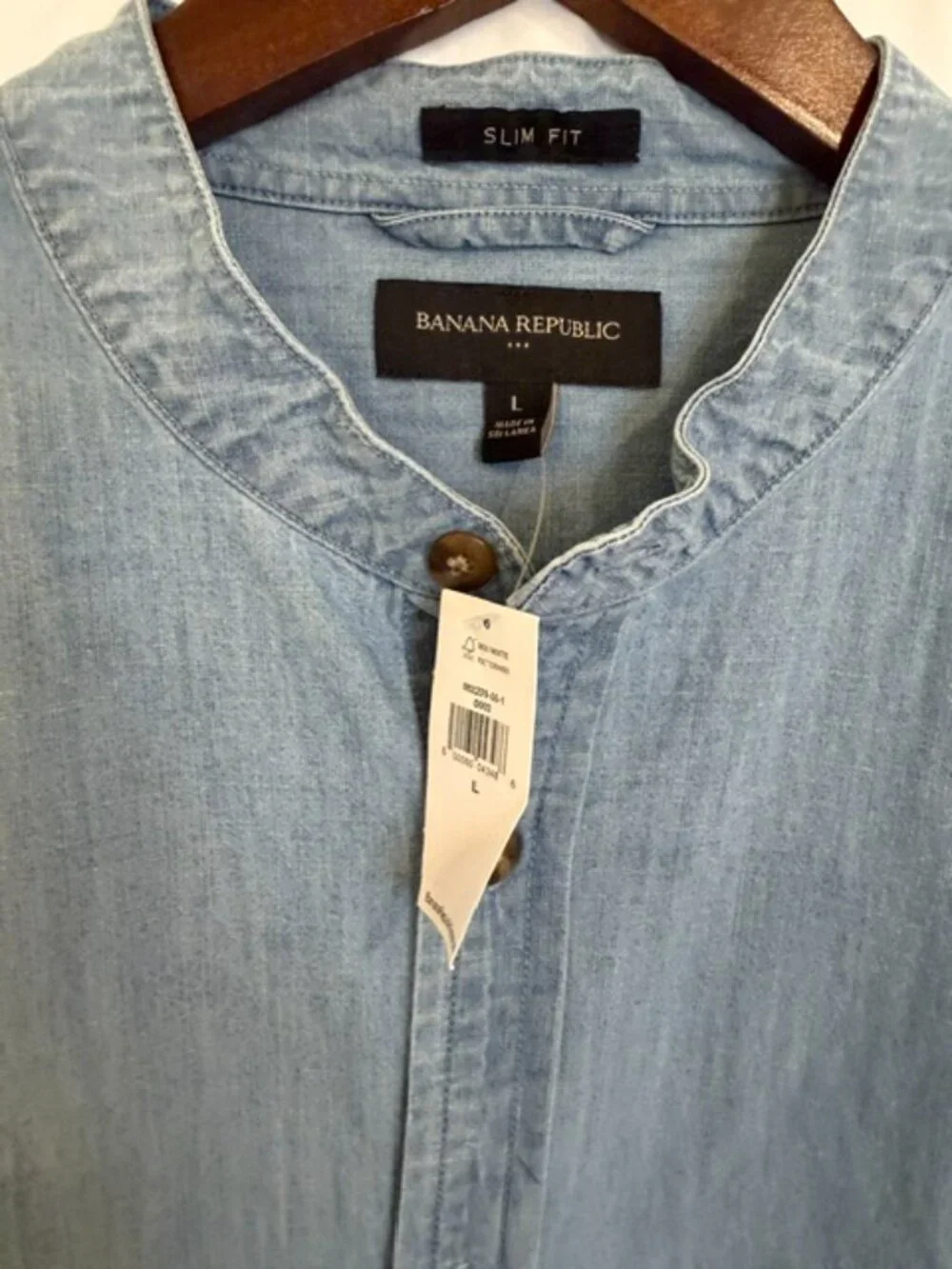 NWT Men's Chambray Banana Republic Banded Collar Shirt Size Large